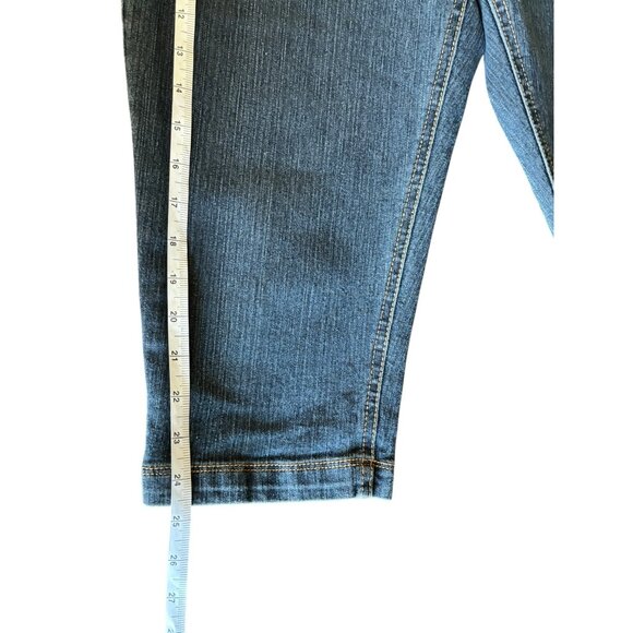 Beau Women's Bermuda Jean Shorts - Picture 8 of 8